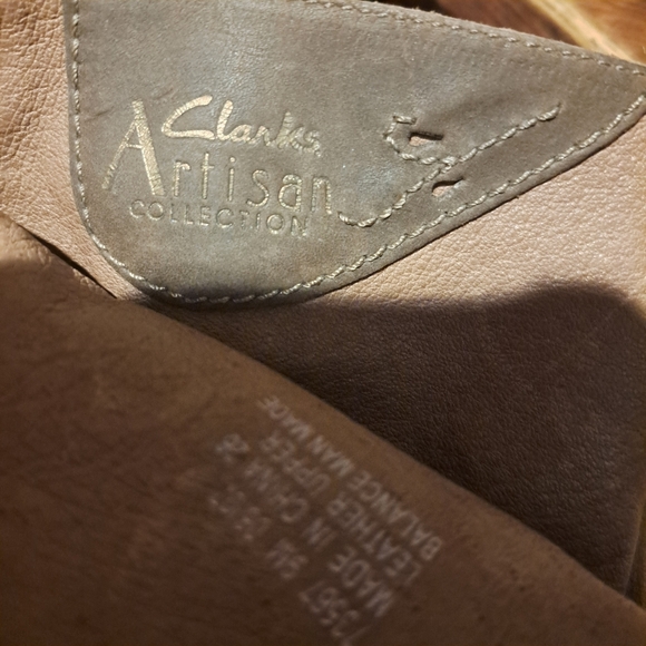 😃CLARKS ARTISAN LEATHER BOOTS NWOT - Picture 11 of 11
